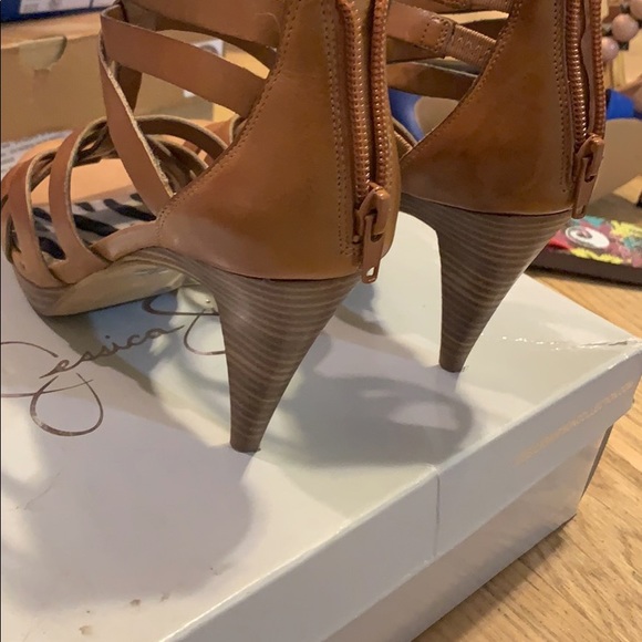 Heels - Picture 2 of 2